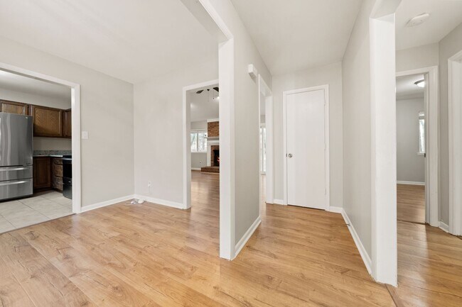 Building Photo - Cozy 3 Bedroom, 2 Bath Home in South Durahm!
