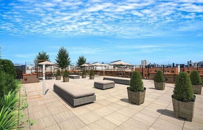 Building Photo - 61 Martense St