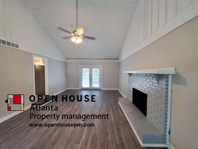 Foto del edificio - 3013 Wendlock Dr, Marietta