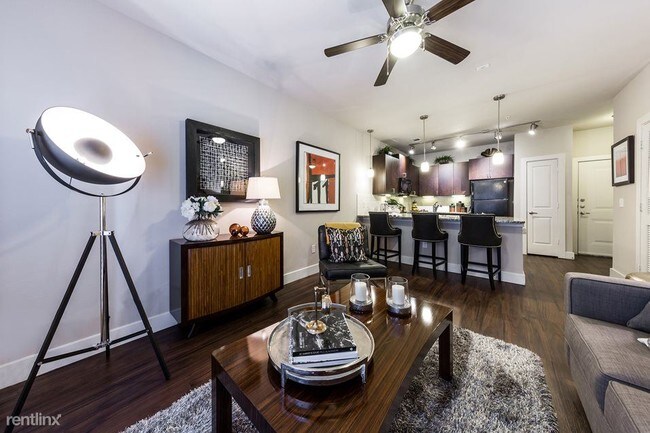 Foto del edificio - 1 br, 1 bath  - 24176 I-10