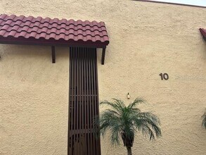 Building Photo - 1845 S Highland Ave