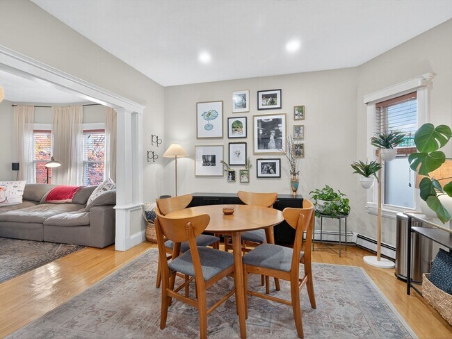 Building Photo - 35 Hancock St