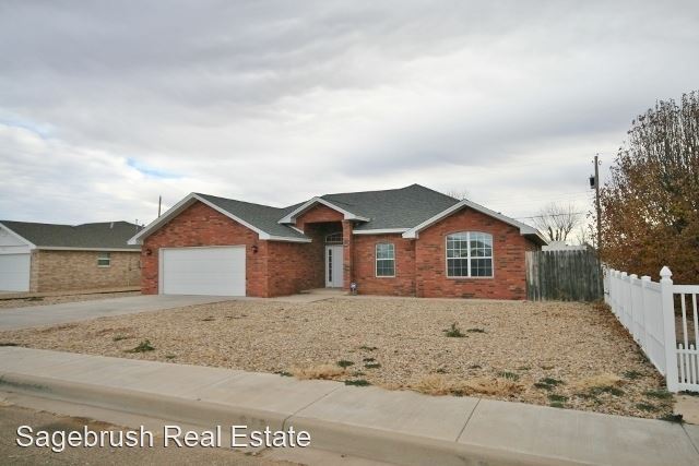 Foto principal - 3 br, 2 bath House - 1929 Franklin Dr.