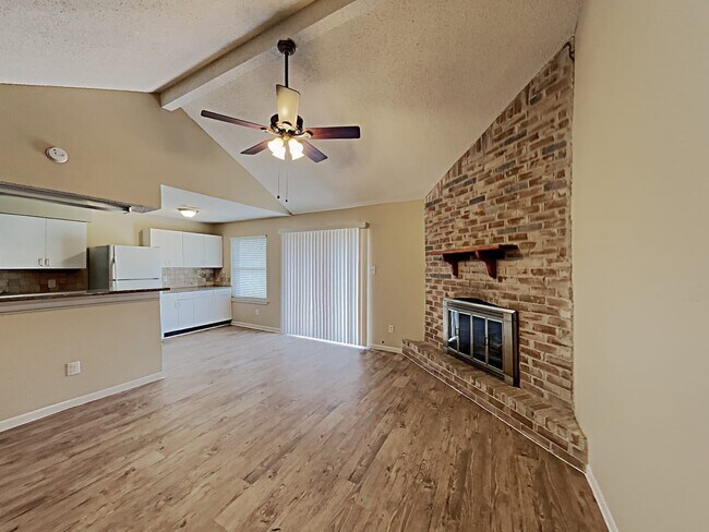 Foto del edificio - 2606 Elm Hollow St