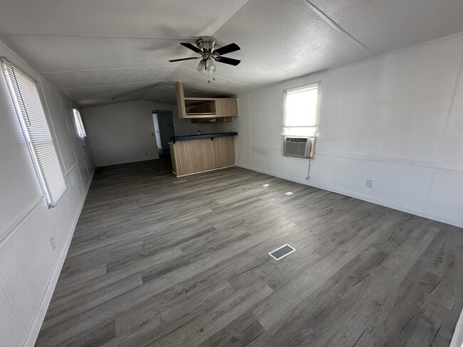 Photo - 8004 Reynolda Rd House