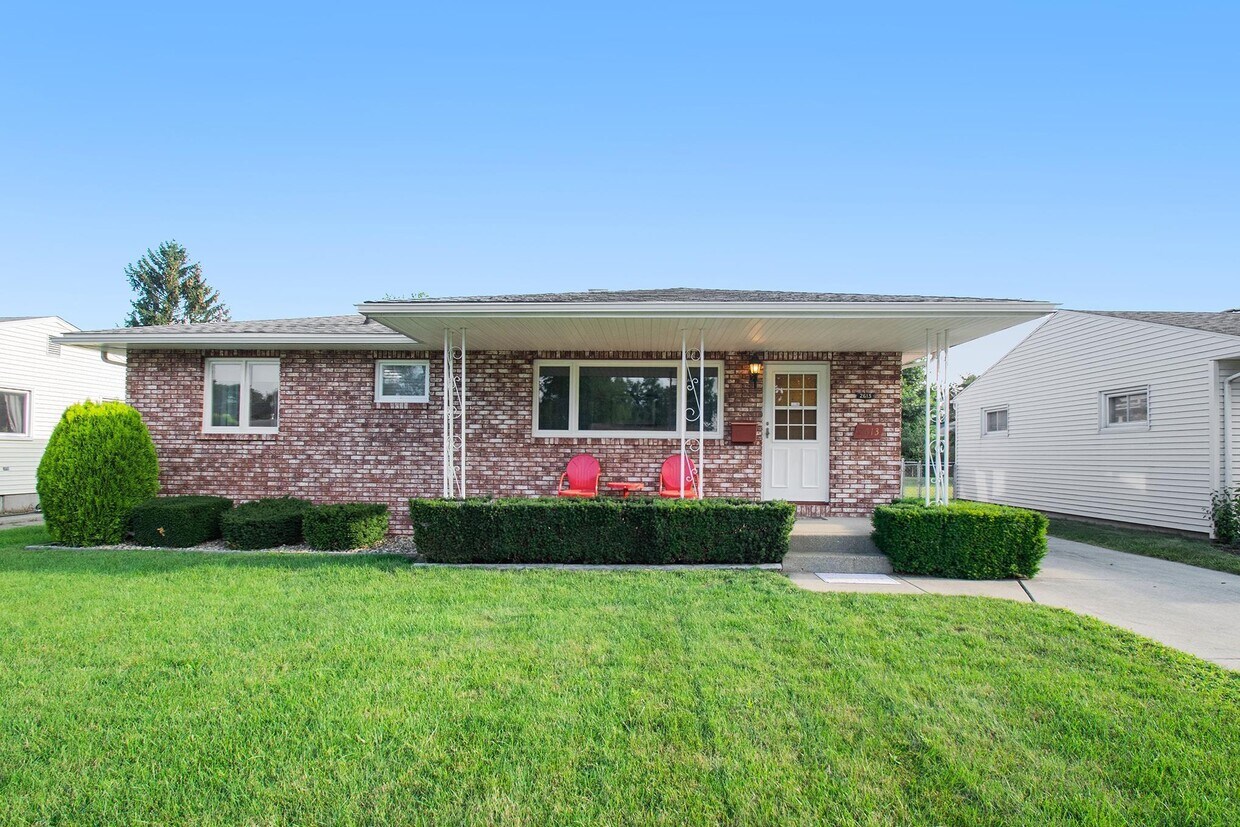 Foto principal - 2613 Mac Arthur Ave