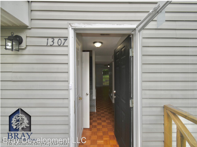 Building Photo - 2 br, 1.5 bath House - 1307 Bell Ridge Rd.