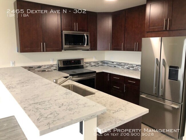 Foto del edificio - 2465 Dexter Ave N