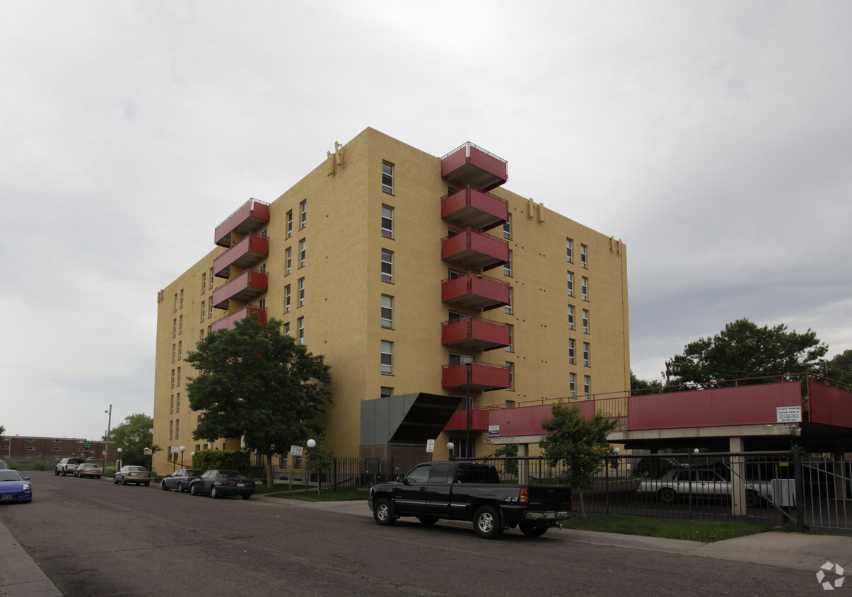 Building Photo - Hidden Brook Apartments