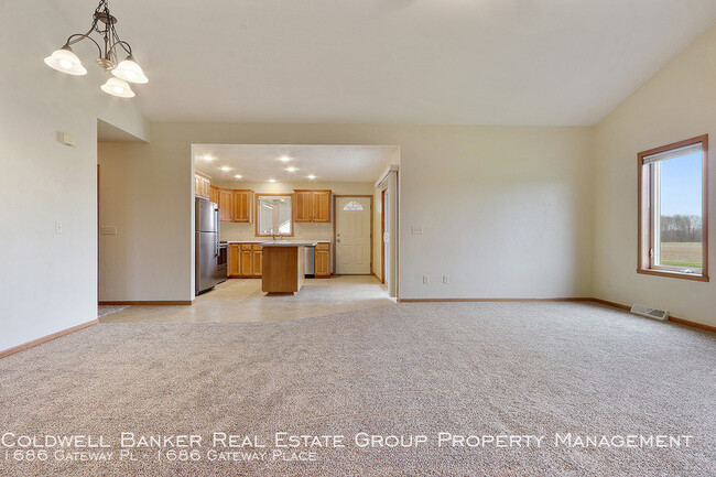 Foto del edificio - 1686 Gateway Pl