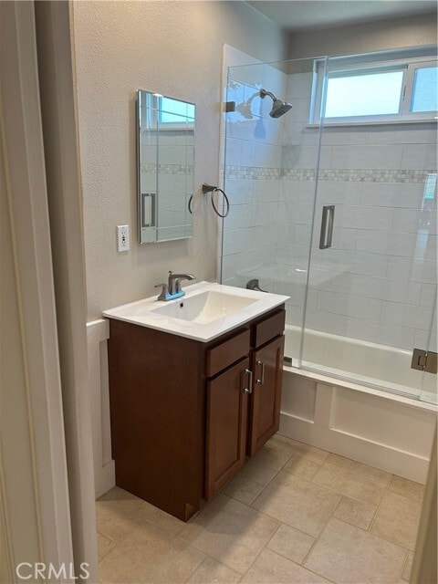 Foto del edificio - 2323 E Trenton Ave