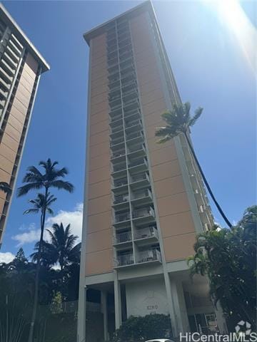 Building Photo - 1519 Nuuanu Ave