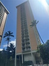 Building Photo - 1519 Nuuanu Ave