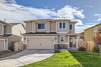 Building Photo - 11481 Moonrock Heights