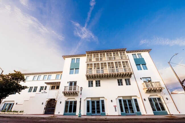 Foto del edificio - Parkview Pasadena Apartments - Luxury apartments in the Playhouse District