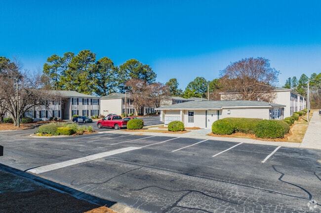 Building Photo - Woodhaven Apartments