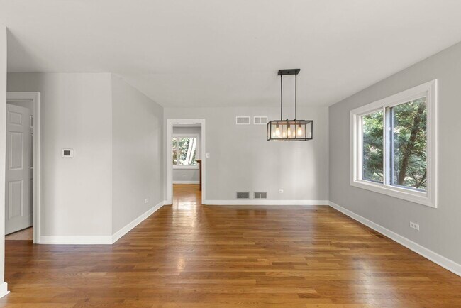 Foto del edificio - 10S160 Alma Ln