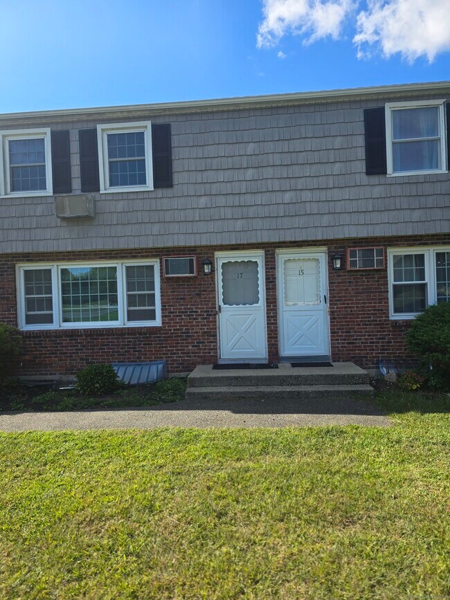 Foto del edificio - 17 Old Farms Ln