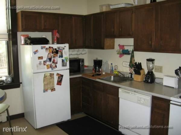 Building Photo - 2 br, 1 bath  - 153 Main St #14