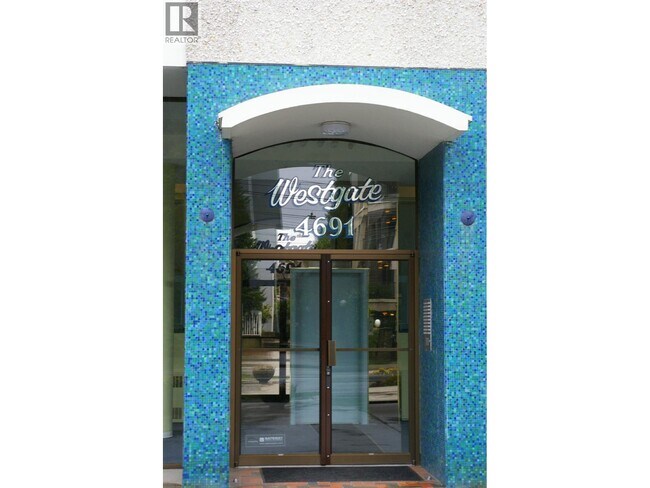 Photo du bâtiment - 4691 W 10th Ave