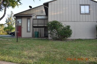 Building Photo - 5808 NW 21st St