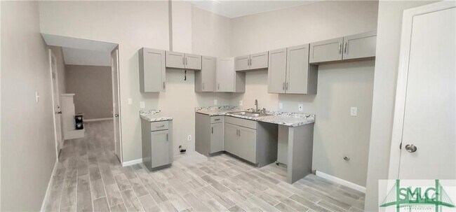 Foto del edificio - 436 Edgewater Rd