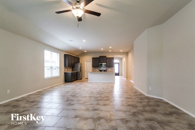 Building Photo - 21417 Elk Haven Ln