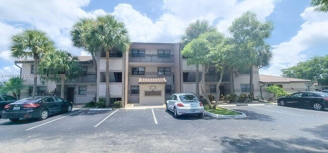 Foto del edificio - 9830 Nob Hill Ln