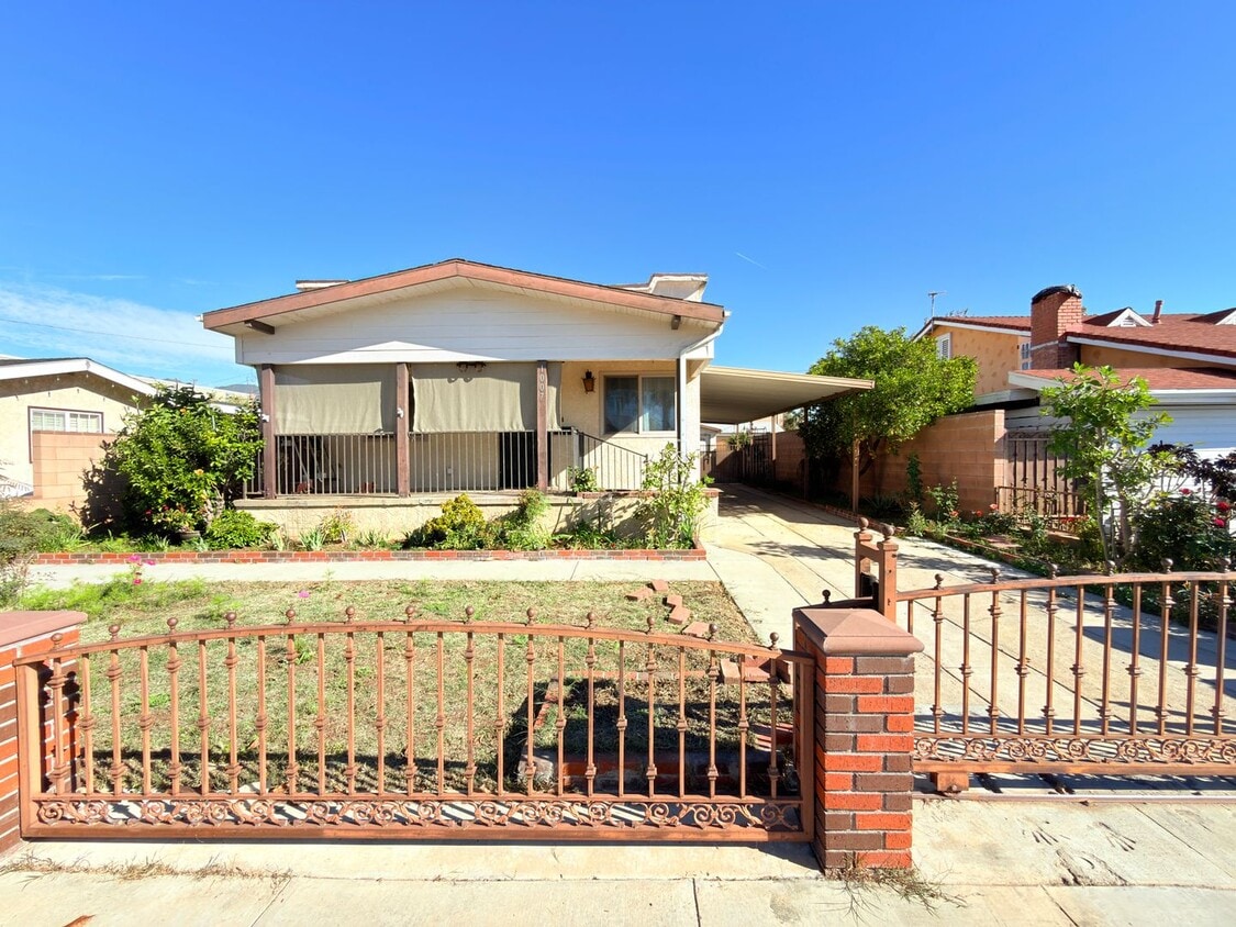 Primary Photo - Beautifully Updated San Fernando Home with Gated Entry