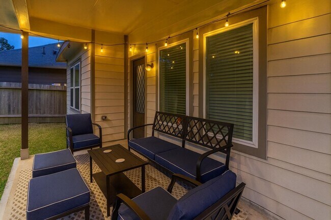 Foto del edificio - 1166 Magnolia Branch Ln