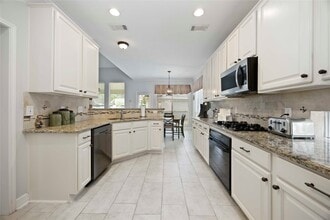 Building Photo - 13611 Delacey Ln