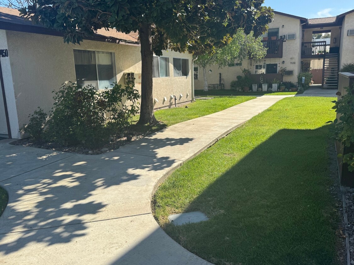 Primary Photo - 7478 Santa Ysabel Ave