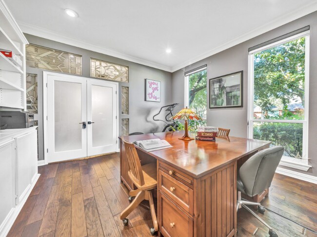 Foto del edificio - 4552 Crosstimber Dr