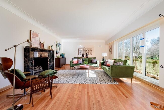 Building Photo - 10085 Litzsinger Rd