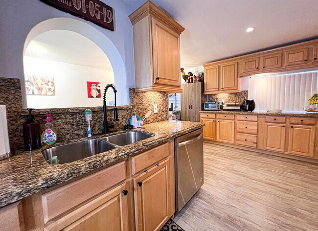 Foto del edificio - 8912 SW 6th St