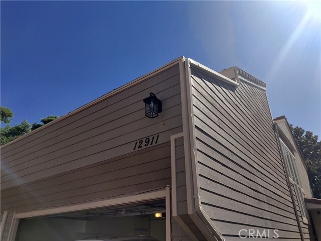 Primary Photo - 12911 Saddleback Pl