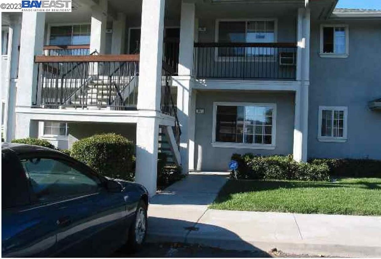 64 Peters Ave Unit 5, Pleasanton, CA 94566 Condo for Rent in