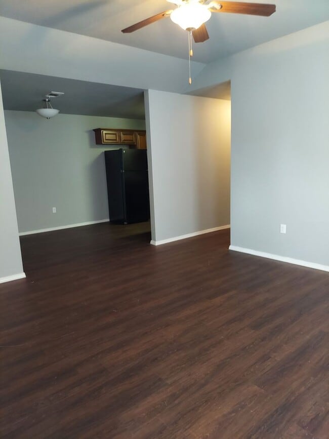 Building Photo - 2006 Ingalls Ln