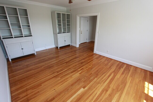 Foto del edificio - 393 Broadway