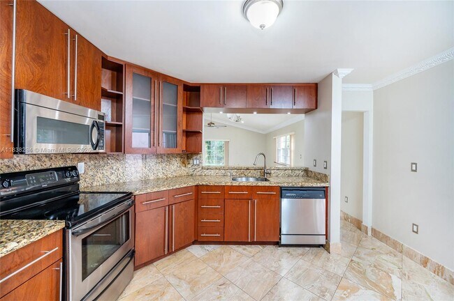 Building Photo - 4725 NW 103rd Ct