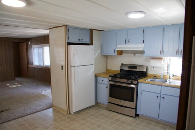 Foto del edificio - 2713 1/2 Dodge Ave