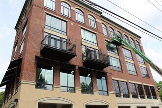 Building Photo - 319 Atlanta St SE