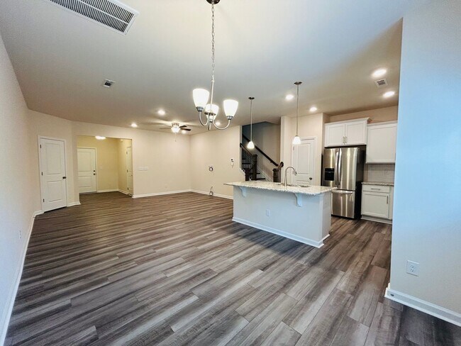 Foto del edificio - BRAND NEW 2-story 1-car garage Jamestown townhome with 3 bedroom 2.5 bath