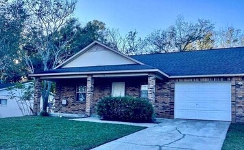 Building Photo - 58 Bougainvillea Dr