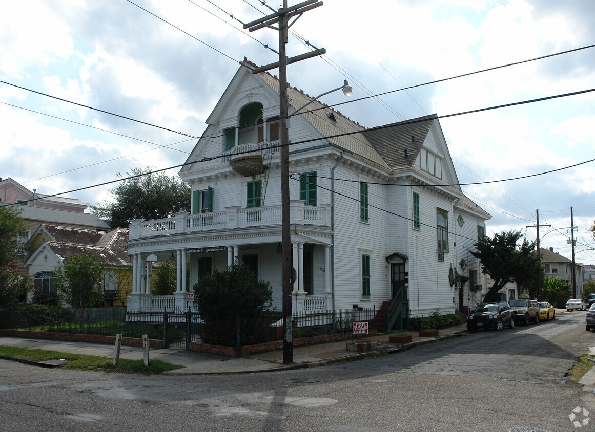 Building Photo - 1140 Jackson Ave