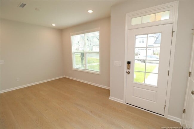 Building Photo - 3131 Cathedral Comb Dr