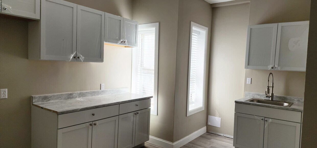 18 N Saint Bernard St Unit 1, Philadelphia, PA 19139 Apartments in