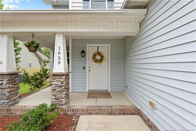 Foto del edificio - 1659 Rock Creek Ln