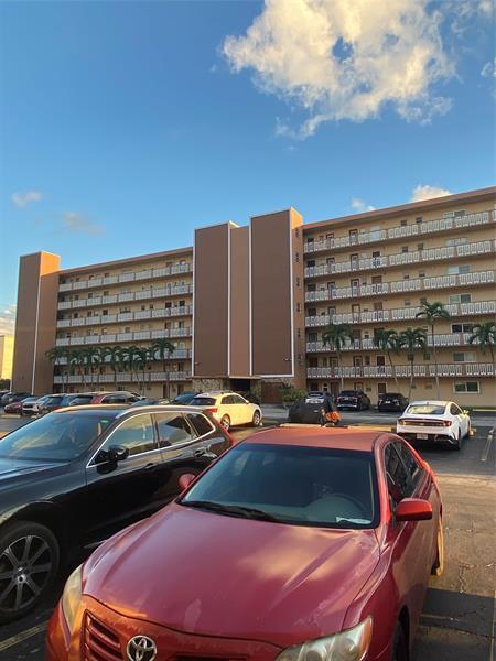 Foto del edificio - 609 NE 14th Ave