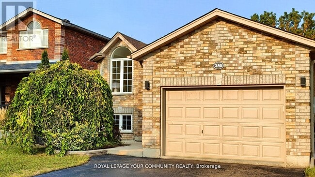 Building Photo - 258 Pringle Dr